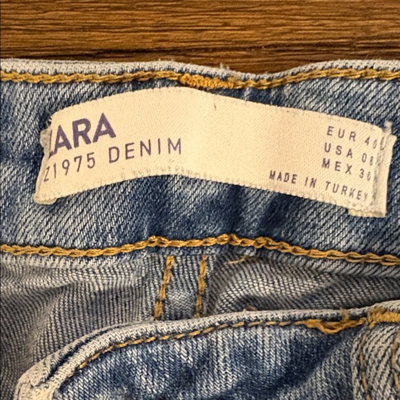 Zara Basic Dept Light Blue Denim Jeans - Picture 8 of 8